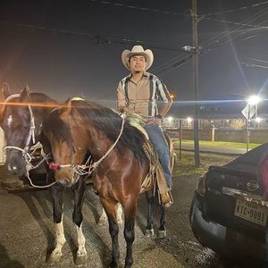 Meet your Posher, Chuy